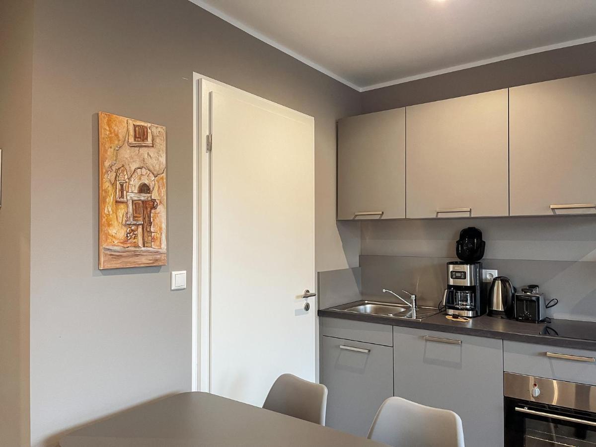 Apartment Prinzessin Eloise - Zimmerprinzen Oldenburg Buitenkant foto